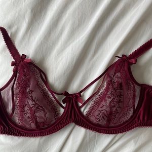 Agent Provaceteur - Maroon Lace Intimate - 34D - Never Been Worn - Gorgeous